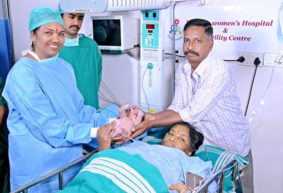 மார்பகப்புற்று நோயில் மீண்ட பெண்ணுக்கு டெஸ்ட்டியூப் சிகிச்சை மூலம் ஆண் குழந்தை